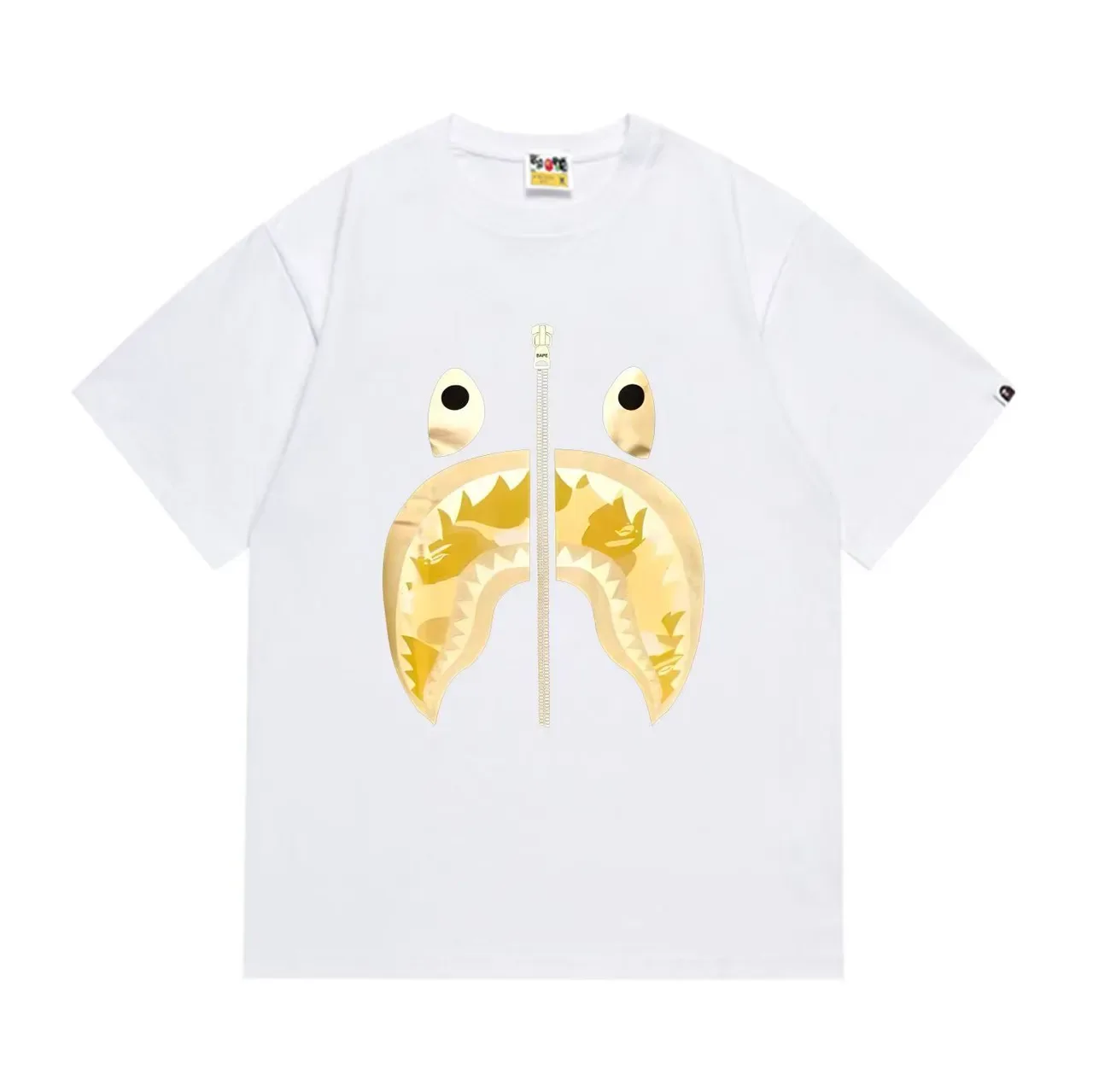 T-shirt A Bathing Ape Shark Hoodie noir et or à imprimé graphique et détail zippé 3