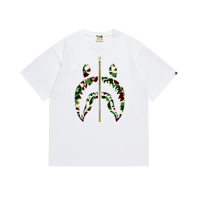 تيشيرت A Bathing Ape Shark Hoodie أبيض وردي بطباعة جرافيك أمامية وتفصيل سحاب ذهبي في الوسط 5