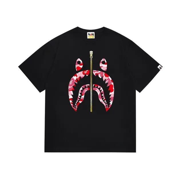 تيشيرت A Bathing Ape Shark Hoodie أبيض وردي بطباعة جرافيك أمامية وتفصيل سحاب ذهبي في الوسط 10