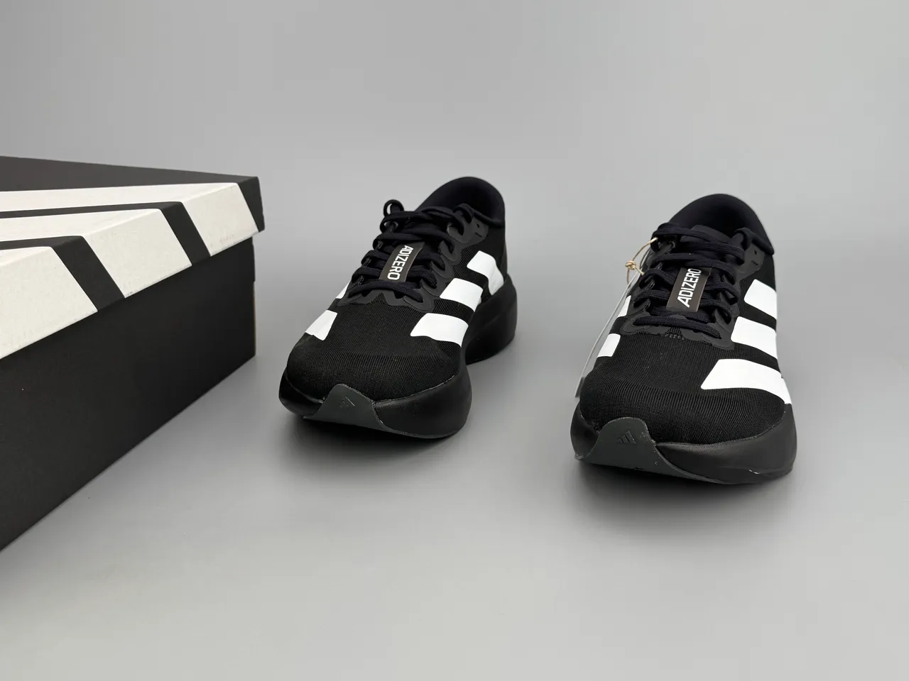 Adidas Adizero Evo SL Tênis de corrida pretos e brancos 3