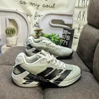 Adidas Beige Black شبكة علوية لوحة جانبية ثلاثية أسلوب حياة حذاء رياضي