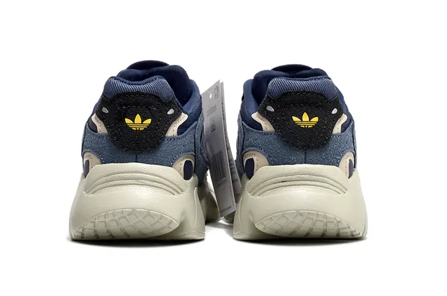 Adidas Tênis Chunky Bege Cinza Sola Intermediária Camadas Sintéticas Sobrepostas 22