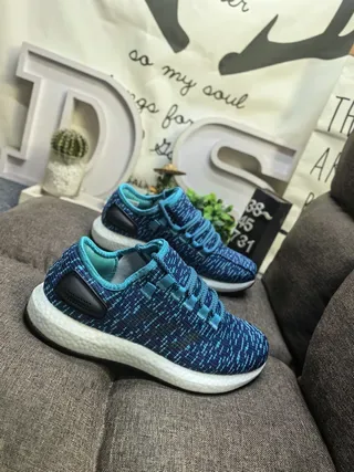 Adidas Chaussures Lifestyle Noires Grises Haut en Tricot Panneau Latéral à Trois Rayures 8