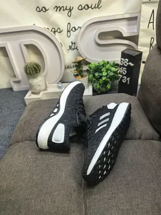 Adidas Chaussures Lifestyle Noires Grises Haut en Tricot Panneau Latéral à Trois Rayures 14