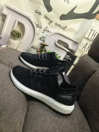 Adidas Chaussures Lifestyle Noires Grises Haut en Tricot Panneau Latéral à Trois Rayures 24