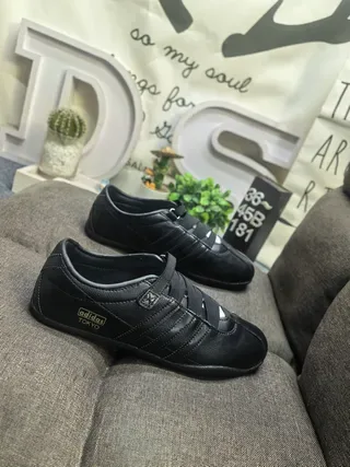 Adidas Black Leather Velcro Strap Low-Top Sneakers 9