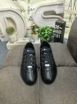 Adidas Black Leather Velcro Strap Low-Top Sneakers 10