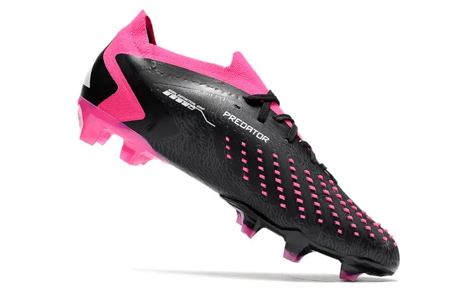 Adidas Black Pink Bottine de Football à Coupe Basse Empiègne Synthétique Texturée Ground Firme Chaussures de Football 17