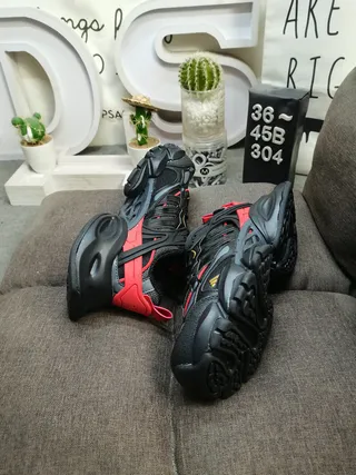 Adidas Black Red Sculpted Sole Layered Cage Construction Chunky Sneakers 6
