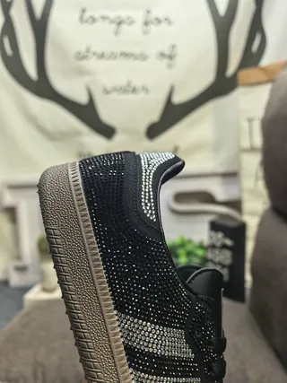 Adidas Chaussures Lifestyle Noires Argentées à Cristaux Basses 3