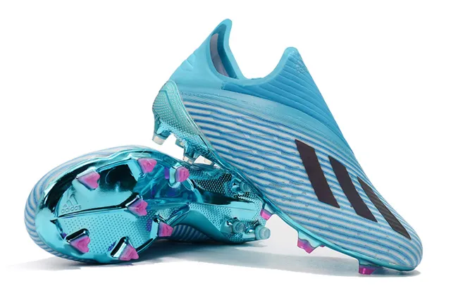Adidas 蓝色粉色半透明青色针织鞋面金属反光鞋底板钉入式足球鞋 5