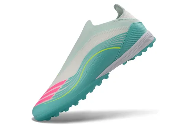 Adidas नीली सफेद बिना लेस वाले सॉक फिट मोल्ड टर्फ स्टड आर्टिफिशियल ग्रास फुटबॉल जूते 3