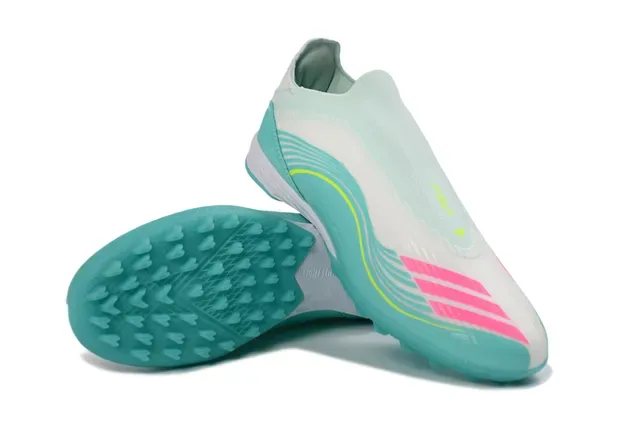 Adidas नीली सफेद बिना लेस वाले सॉक फिट मोल्ड टर्फ स्टड आर्टिफिशियल ग्रास फुटबॉल जूते 4