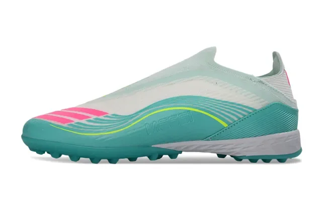 Adidas नीली सफेद बिना लेस वाले सॉक फिट मोल्ड टर्फ स्टड आर्टिफिशियल ग्रास फुटबॉल जूते 8