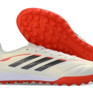 أحذية كرة القدم Adidas Copa Beige Red منخفضة القطع مربوطة بالأربطة دبابيس مطاطية مصممة للعشب الاصطناعي