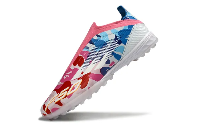 Adidas F50 बहुरंगी कम कट सॉक फिट कॉलर अमूर्त प्रिंट अपर टर्फ फुटबॉल जूते 3