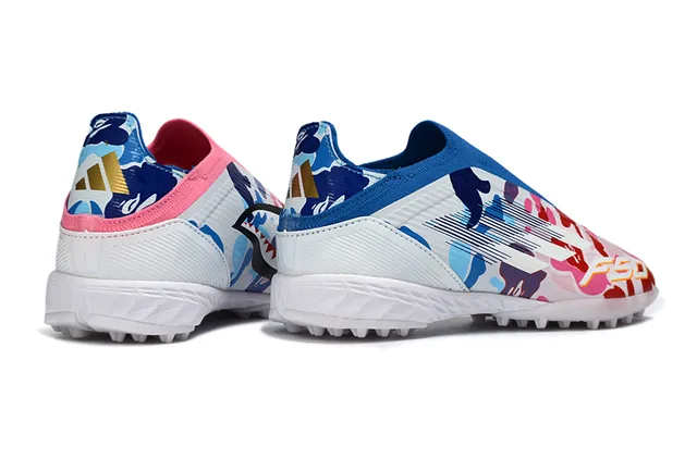Adidas F50 बहुरंगी कम कट सॉक फिट कॉलर अमूर्त प्रिंट अपर टर्फ फुटबॉल जूते 6