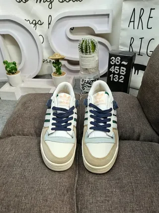 Adidas Forum 84 Low Zapatillas Lifestyle Blancas Grises Azules 10
