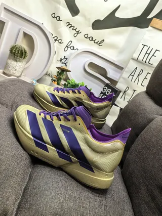 Adidas Or Violet Sculpté Intermédiaire Maille Ingénierisée Upper Chaussures de Course 7