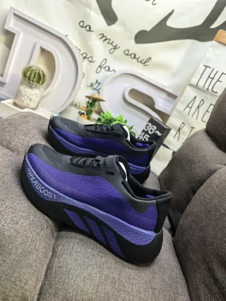 Adidas Hyperboost Chaussures de course Violet et Noir 7