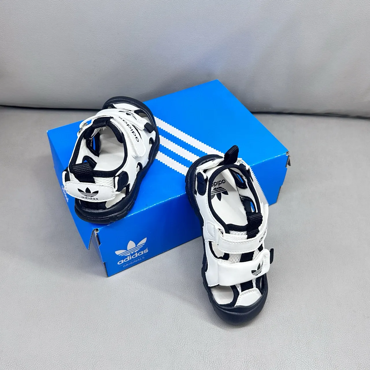 Adidas Kids Pink Multi-Strap Velcro Casual Sandals 17