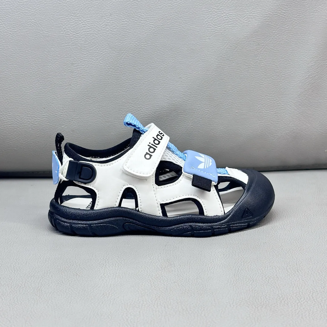 Adidas Kids Pink Multi-Strap Velcro Casual Sandals 18
