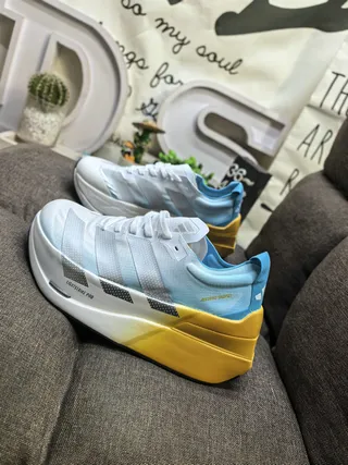 Adidas Lightstrike Pro White Blue Sculpted Midsole Gradient Yellow Sole Running Shoes 7