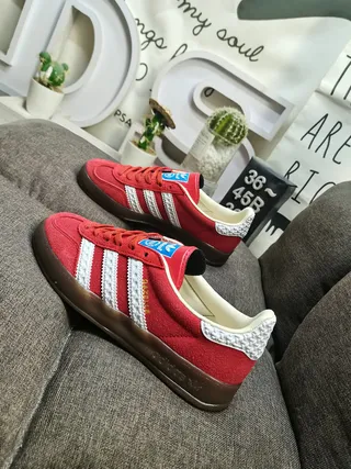 Adidas أحذية رياضية أسلوب حياة جلد سويدي أحمر أبيض ثلاث شرائط 7