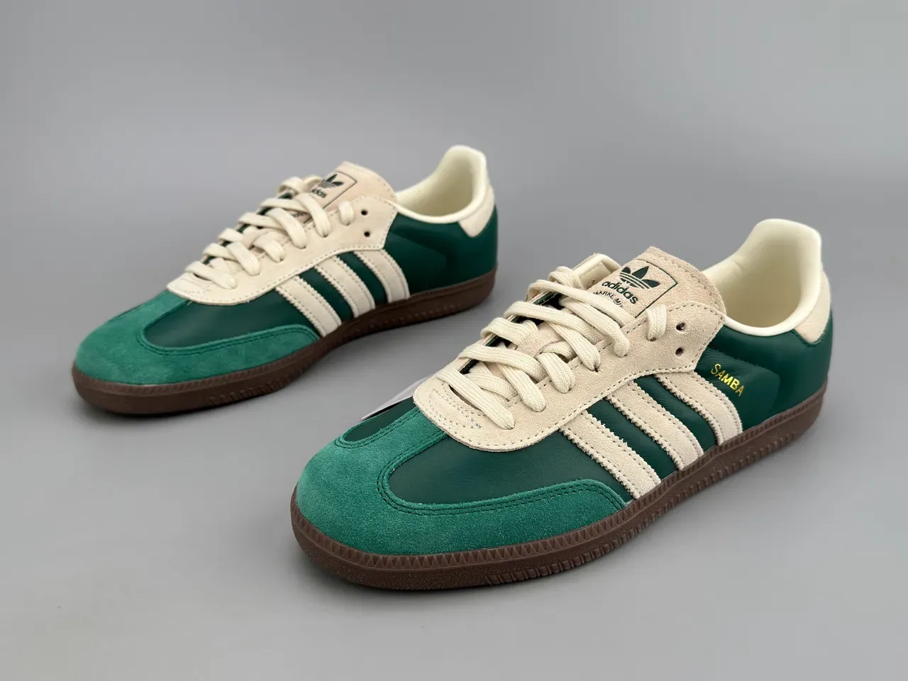 Adidas Samba Verde y Crema Zapatillas Lifestyle 5