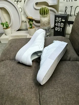 Adidas Samba chaussures lifestyle blanches noires marrons 6