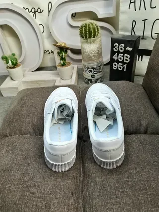 Adidas Samba chaussures lifestyle blanches noires marrons 8