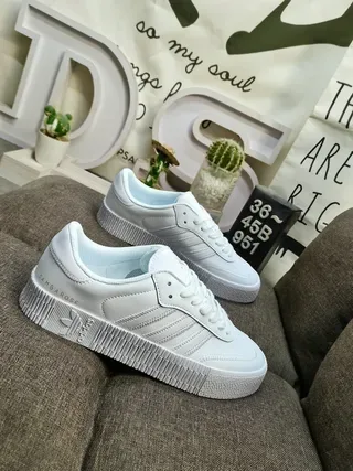 Adidas Samba chaussures lifestyle blanches noires marrons 9