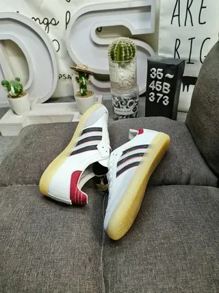 Adidas Samba White Red Black Gum 生活方式运动鞋 6