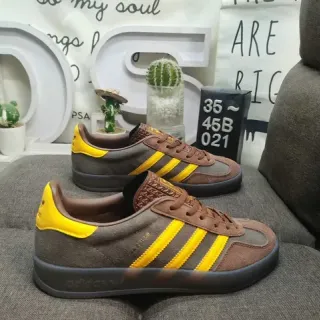 Adidas Spezial حذاء بني وأصفر للأسلوب الحياتي