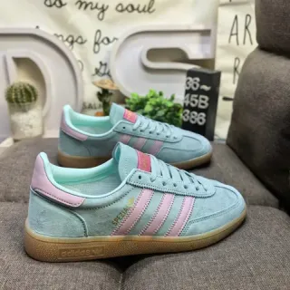 Adidas Spezial 薄荷绿和粉色麂皮生活方式运动鞋