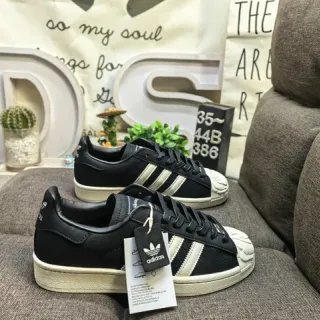Adidas Superstar أسود و Off-White حذاء رياضي أسلوب حياة
