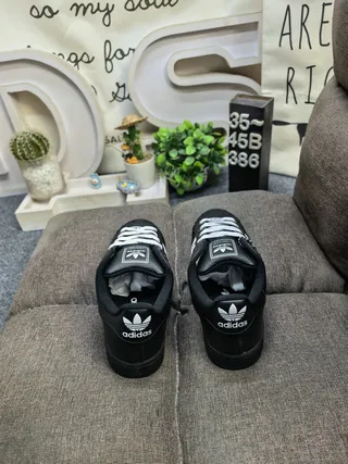 Adidas Superstar 黑色和银色金属生活方式运动鞋 8