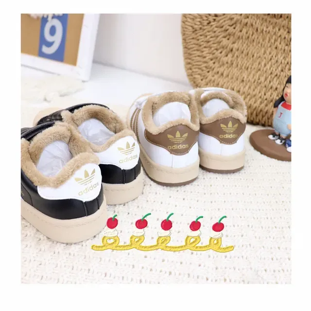 Adidas Superstar Kids Velcro Strap Chaussures Lifestyle pour enfants 4