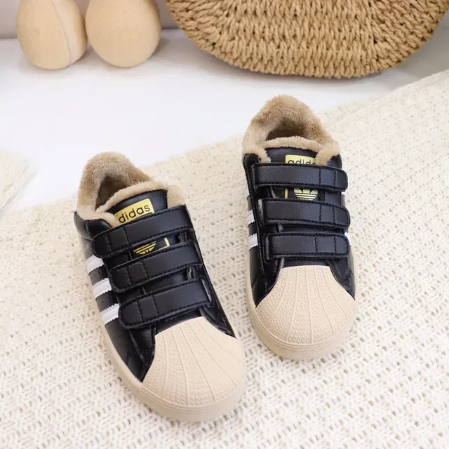 Adidas Superstar Kids Velcro Strap Chaussures Lifestyle pour enfants 11
