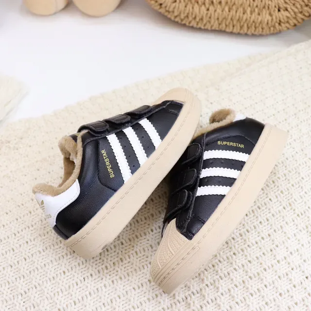 Adidas Superstar Kids Velcro Strap Chaussures Lifestyle pour enfants 12