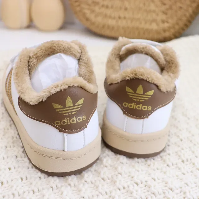 Adidas Superstar Kids Velcro Strap Chaussures Lifestyle pour enfants 19