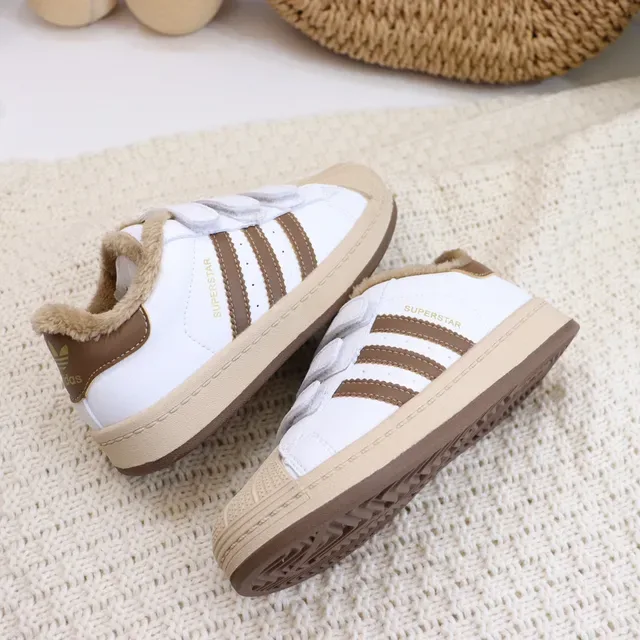 Adidas Superstar Kids Velcro Strap Chaussures Lifestyle pour enfants 23