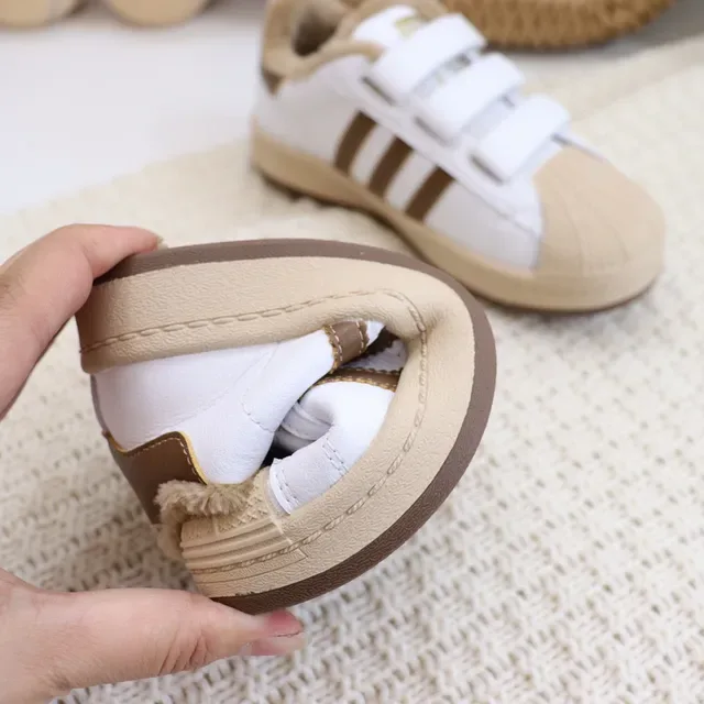 Adidas Superstar Kids Velcro Strap Chaussures Lifestyle pour enfants 24