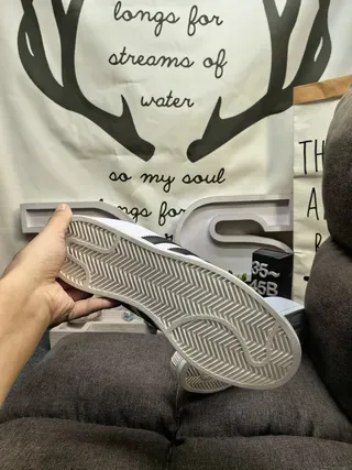 Adidas Superstar Tênis Lifestyle Branco e Preto 4