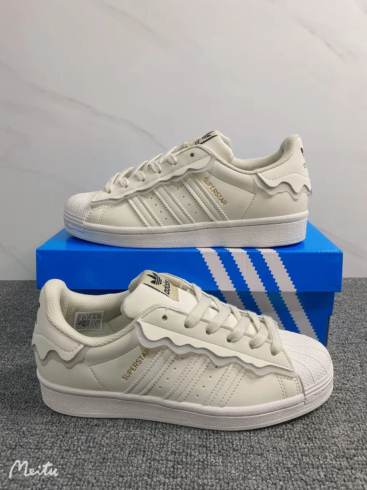 Adidas Superstar White Gold Shell-Toe Wavy Overlay أحذية رياضية للنمط الحياتي 5