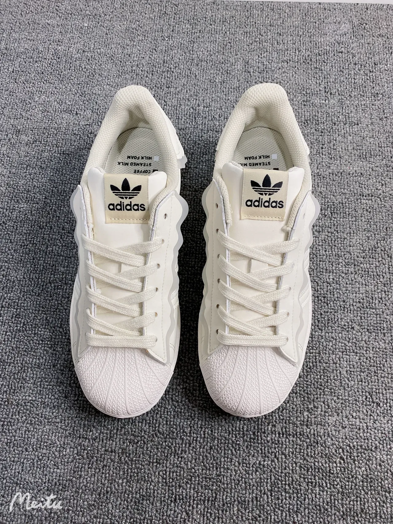 Adidas Superstar White Gold Shell-Toe Wavy Overlay أحذية رياضية للنمط الحياتي 7
