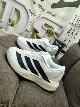 Adidas White Black Engineered Mesh Upper Three-Stripe Side Branding Running Shoes 7