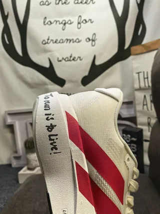 Adidas 白黑 工程网面鞋面 三条侧边品牌 跑鞋 13