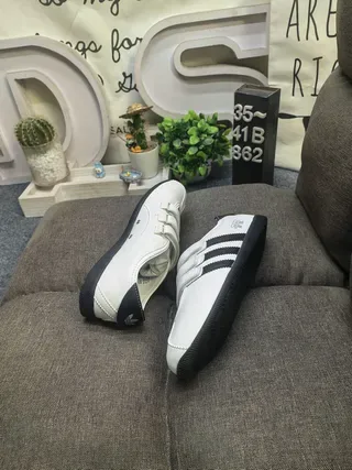 Adidas White Black Low-Top Velcro Strap Closure Lifestyle Sneakers 6