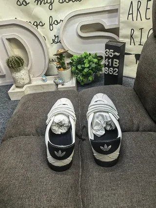 Adidas White Black Low-Top Velcro Strap Closure Lifestyle Sneakers 8